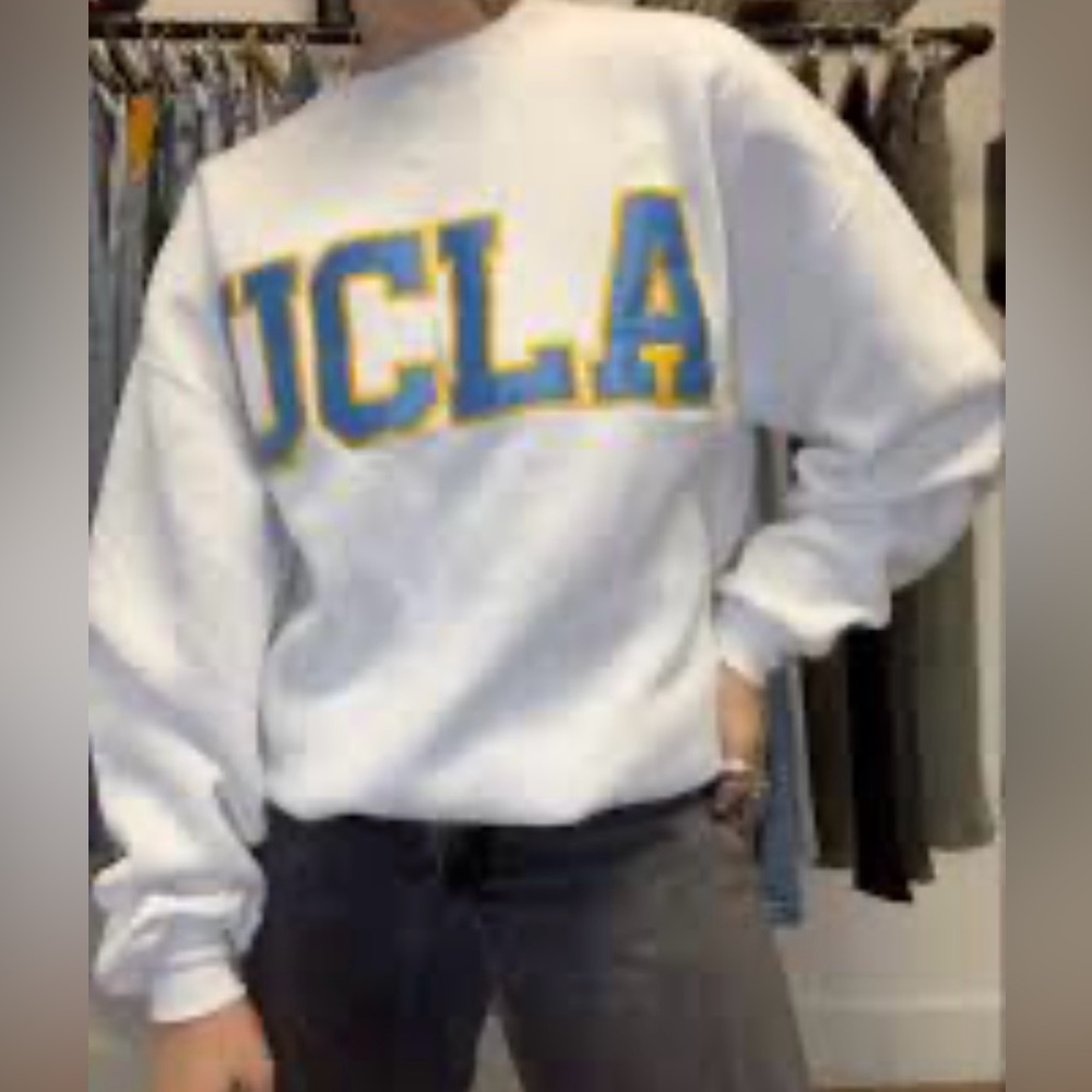 RARE Free People x Retrobrand | UCLA Classic Crew Sweatshirt | Small